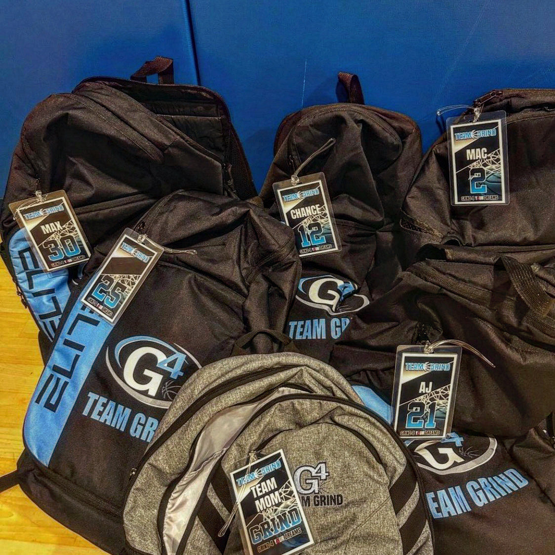Custom Team Travel Tags